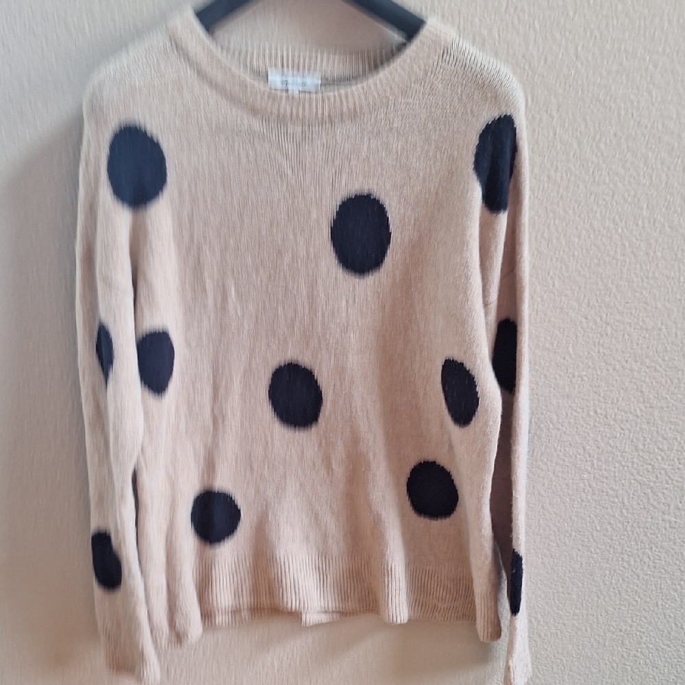 Madewell Beige Sweater with Black Polka Dots